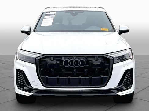 Certified 2025 Audi Q7 2.0T Premium Plus w/ Premium Plus Package AWD/4WD image 6