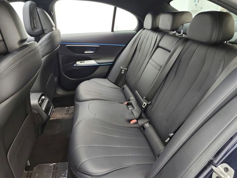 Certified 2024 Mercedes-Benz E 350 4MATIC Sedan image 21