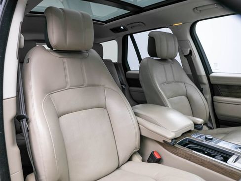 Used 2020 Land Rover Range Rover HSE AWD/4WD image 18