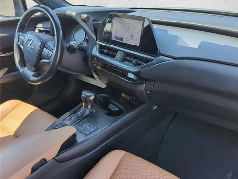 Used 2023 Lexus UX 250h FWD w/ Accessory Package (Z2) image 22