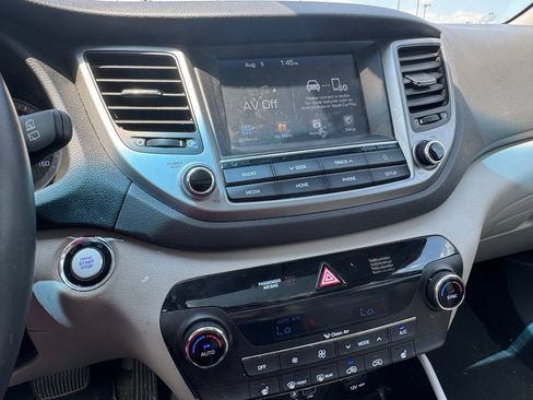 Used 2018 Hyundai Tucson Value w/ Cargo Package AWD/4WD image 17