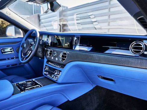 Used 2024 Rolls-Royce Ghost AWD/4WD image 42