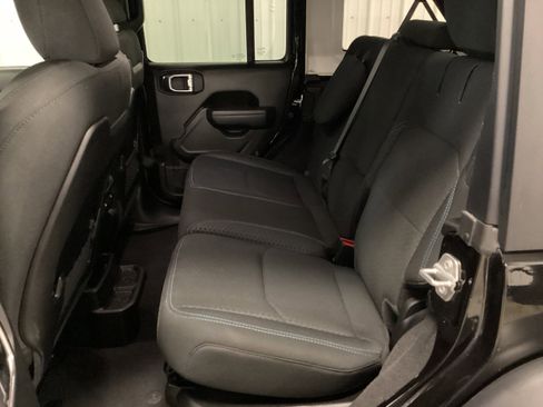 Used 2025 Jeep Wrangler Unlimited Rubicon 4xe w/ Safety Group image 29