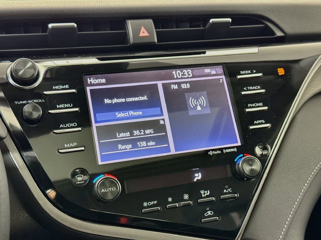Used 2020 Toyota Camry SE w/ Audio Package FWD image 21
