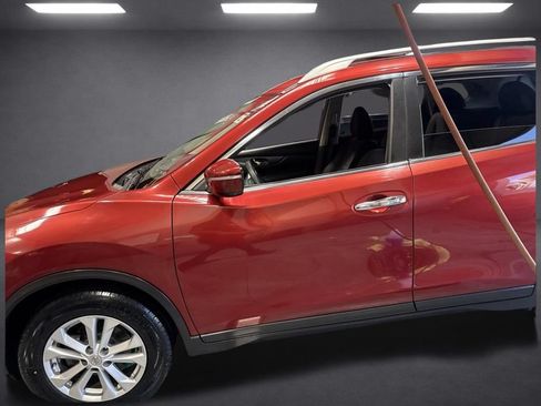 Used 2015 Nissan Rogue SV FWD image 15