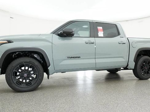 New 2026 Toyota Tundra Limited AWD/4WD image 33