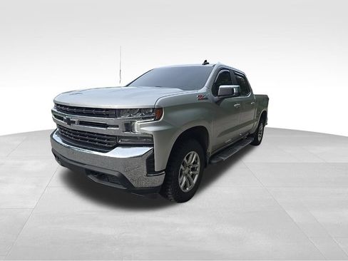 Used 2022 Chevrolet Silverado 1500 LT w/ Z71 Off-Road Package AWD/4WD image 7