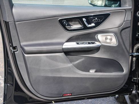 New 2026 Mercedes-Benz GLC 300 4MATIC image 19