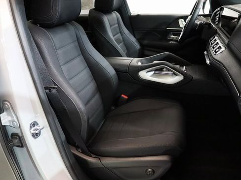 Used 2024 Mercedes-Benz GLE 450 4MATIC w/ AMG Line Exterior image 20