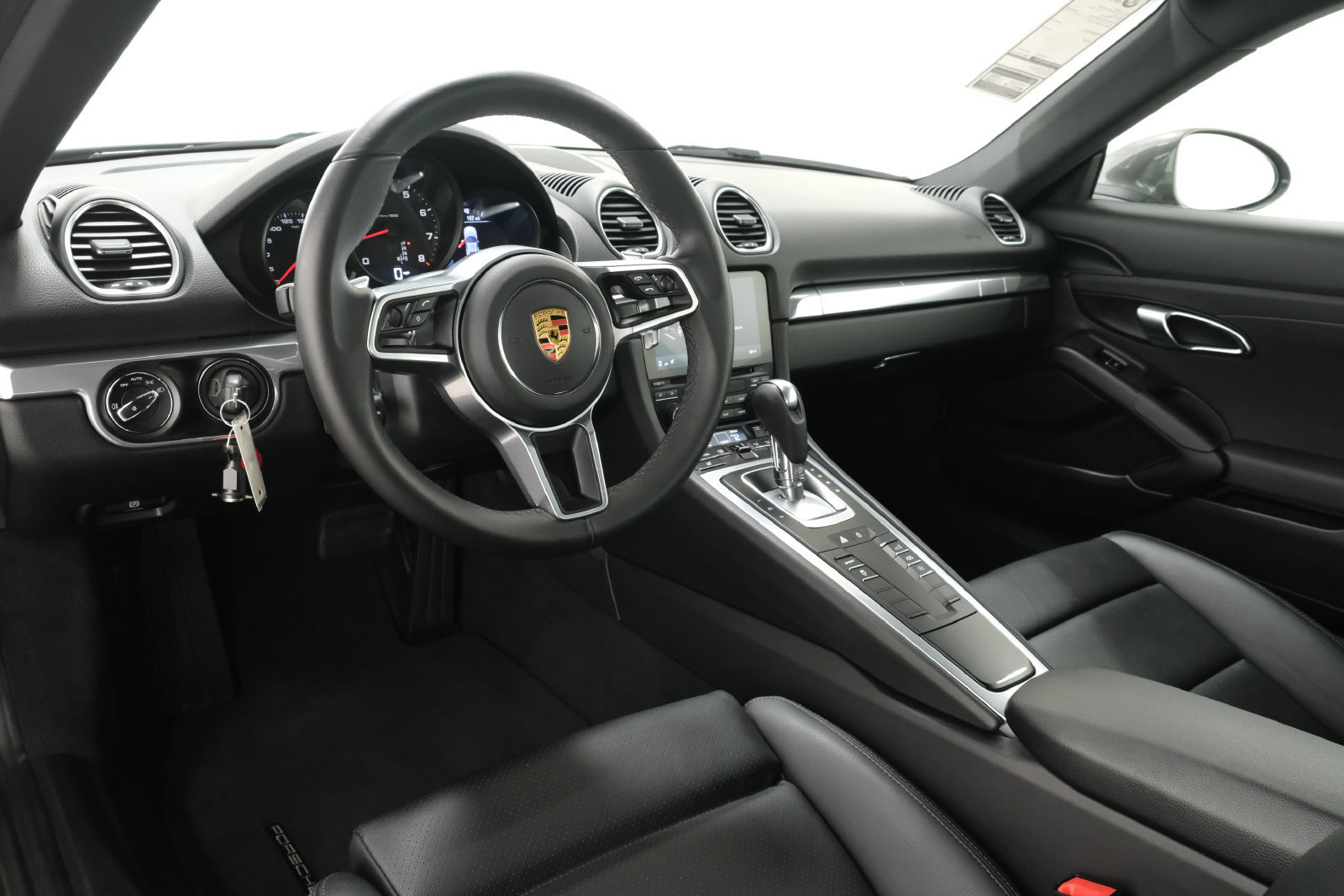 Used 2021 Porsche 718 Cayman RWD image 10