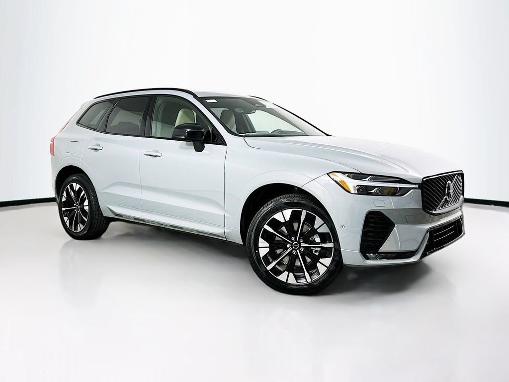 Used 2026 Volvo XC60 B5 Plus w/ Protection Package Premier AWD/4WD image 2