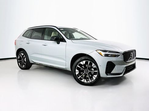 Used 2026 Volvo XC60 B5 Plus w/ Protection Package Premier AWD/4WD image 2