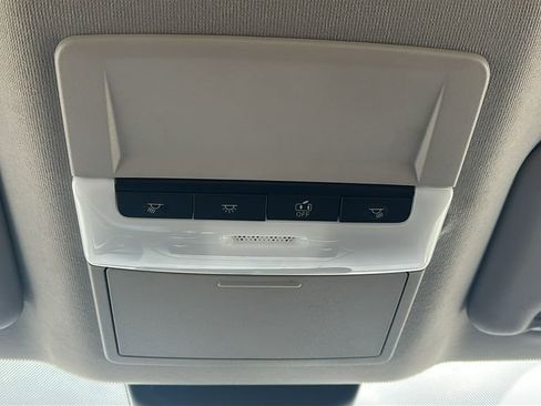 Used 2025 Nissan Sentra S FWD image 29