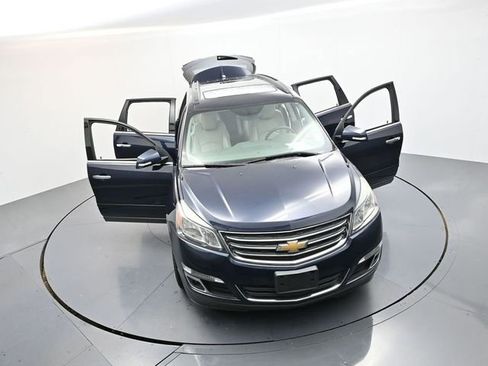 Used 2016 Chevrolet Traverse LT image 38