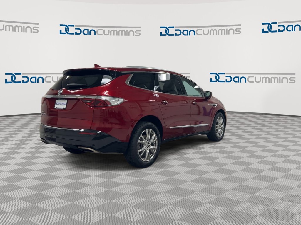 Used 2023 Buick Enclave Essence w/ Experience Buick Package AWD/4WD image 8