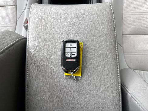 Used 2018 Honda CR-V EX-L image 32