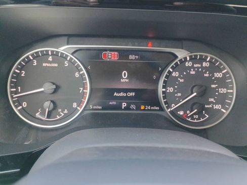 New 2026 Nissan Pathfinder SV image 13