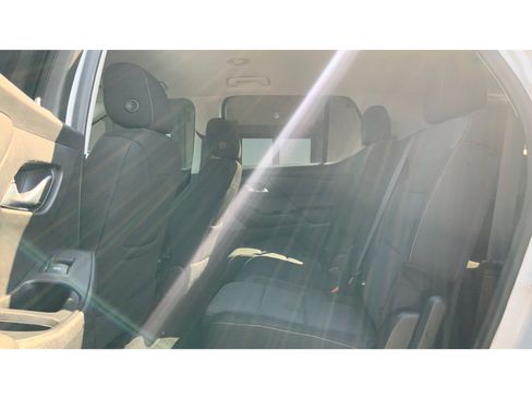Used 2021 Chevrolet Traverse LT w/ LPO, Floor Liner Package AWD/4WD image 16