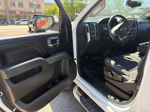 Used 2015 Chevrolet Silverado 2500 LT AWD/4WD image 9