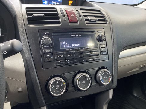 Used 2015 Subaru Forester 2.5i Premium image 16