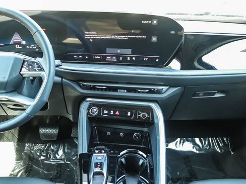 Used 2025 Audi Q5 Premium w/ Convenience Package AWD/4WD image 12