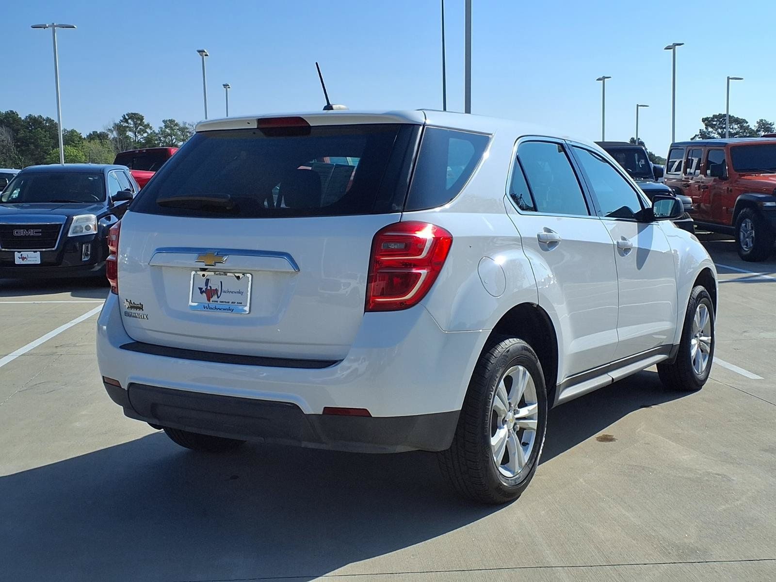 Used 2017 Chevrolet Equinox LS FWD image 8