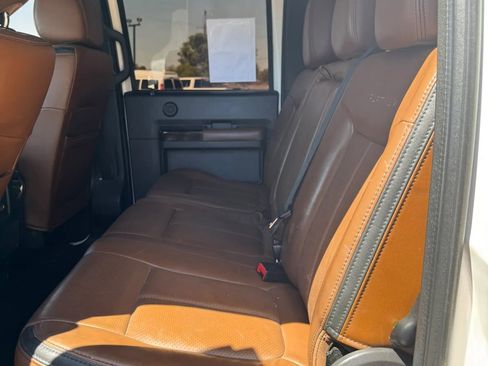 Used 2016 Ford F250 Platinum w/ FX4 Off-Road Package AWD/4WD image 18