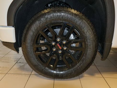 New 2026 GMC Sierra 1500 Elevation image 30