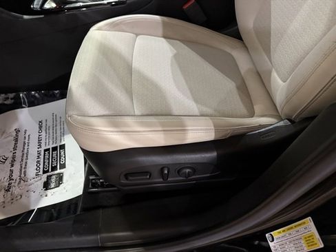 Used 2021 Buick Encore GX Select image 24