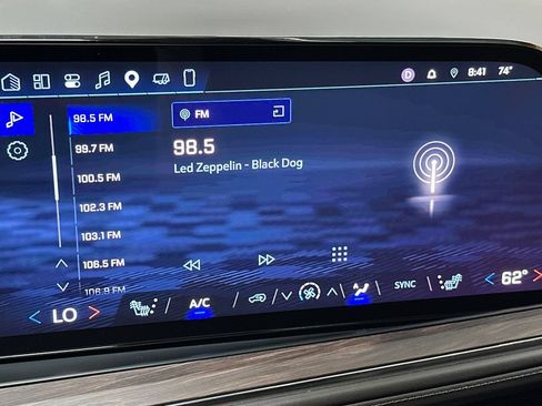 Used 2025 Chevrolet Tahoe Z71 AWD/4WD image 19