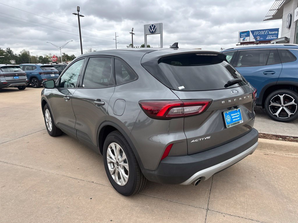Used 2025 Ford Escape Active FWD image 6