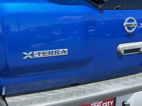 Used 2014 Nissan Xterra X AWD/4WD image 27