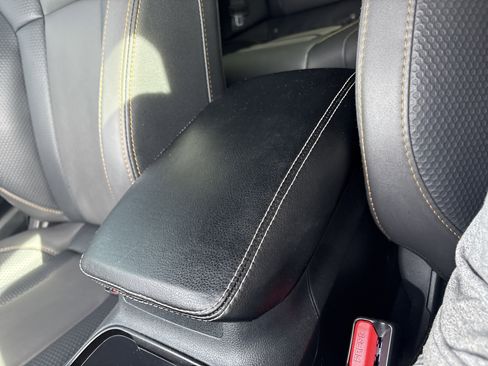 Used 2022 Subaru Outback Wilderness image 27