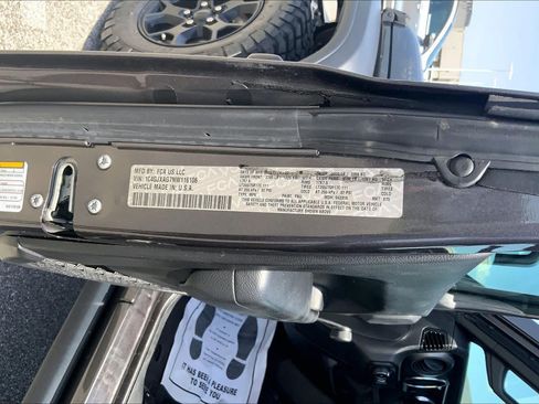 Used 2022 Jeep Wrangler Sport AWD/4WD image 30