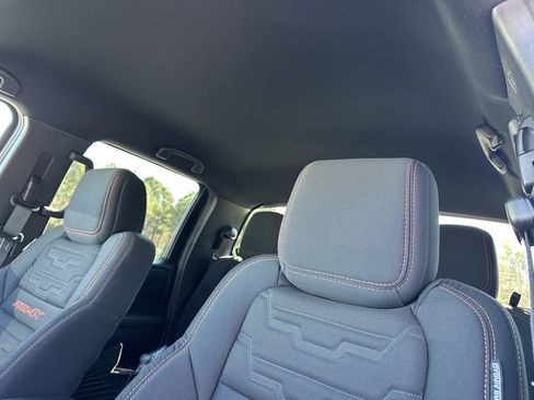Certified 2025 Nissan Frontier PRO-4X w/ Interior Protection Package AWD/4WD image 33