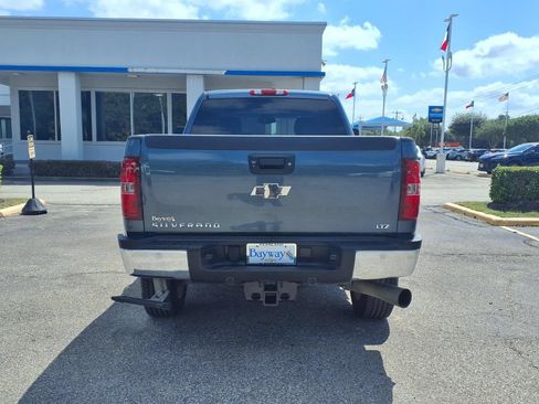 Used 2013 Chevrolet Silverado 2500 LTZ w/ LTZ Plus Package AWD/4WD image 22