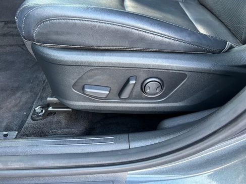 Used 2023 Kia Sportage EX image 22