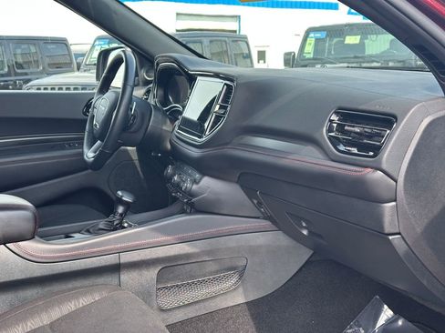 Used 2025 Dodge Durango GT image 20