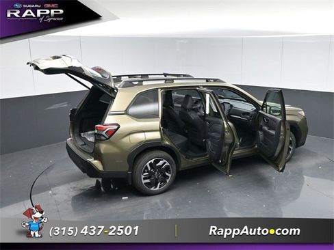 Certified 2025 Subaru Forester Limited image 33