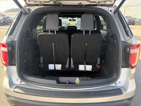Certified 2019 Ford Explorer XLT w/ Equipment Group 202A image 21