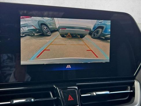 New 2026 Chevrolet TrailBlazer LT w/ Convenience Package FWD image 12