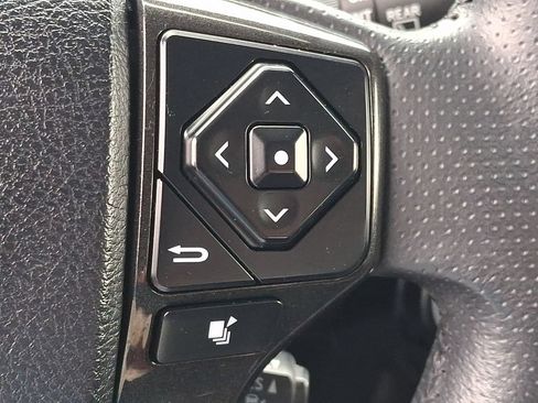 Used 2021 Toyota 4Runner Venture w/ Moonroof Package AWD/4WD image 27