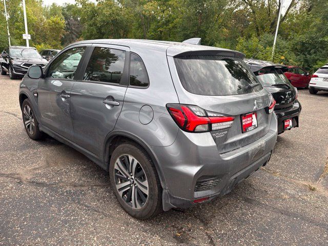 Used 2025 Mitsubishi Outlander Sport ES AWD/4WD image 3