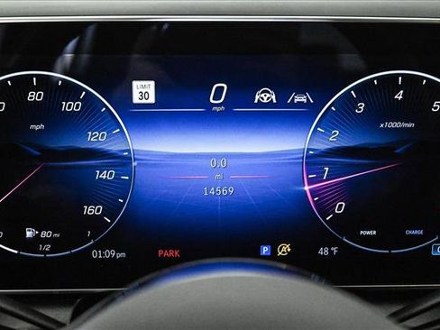 Certified 2025 Mercedes-Benz GLC 300 4MATIC image 11