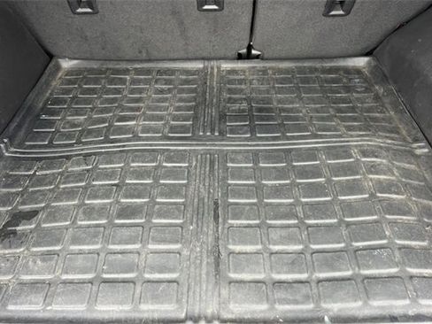 Used 2023 Chevrolet Equinox RS w/ RS Leather Package image 18