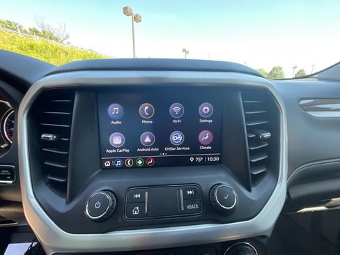 Used 2021 GMC Acadia SLE w/ Driver Convenience Package FWD image 19