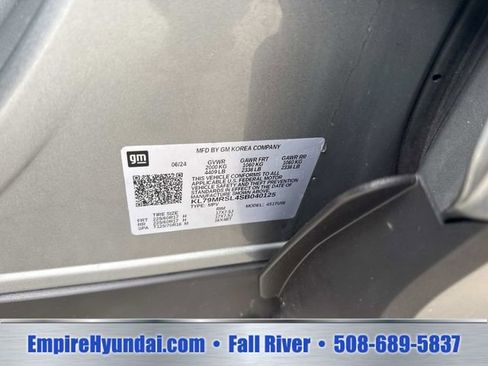 Used 2025 Chevrolet TrailBlazer LT AWD/4WD image 19