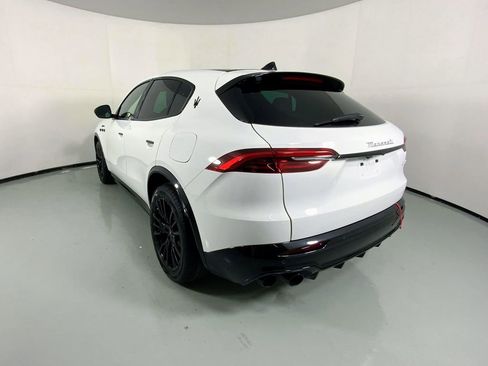 New 2025 Maserati Grecale Modena AWD/4WD image 14