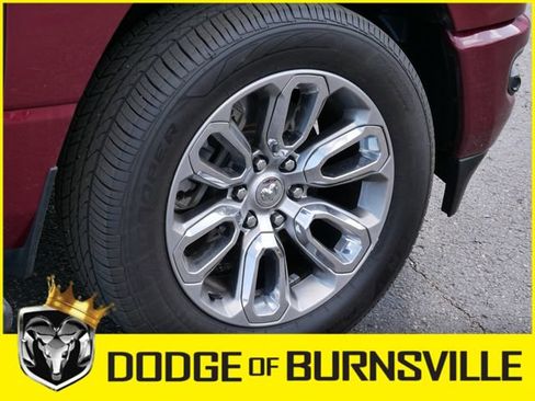 Used 2023 RAM 1500 Laramie AWD/4WD image 12