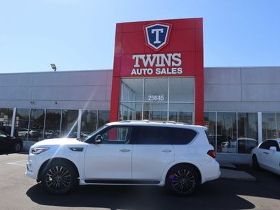 Used 2021 INFINITI QX80 Premium Select w/ All-Season Package